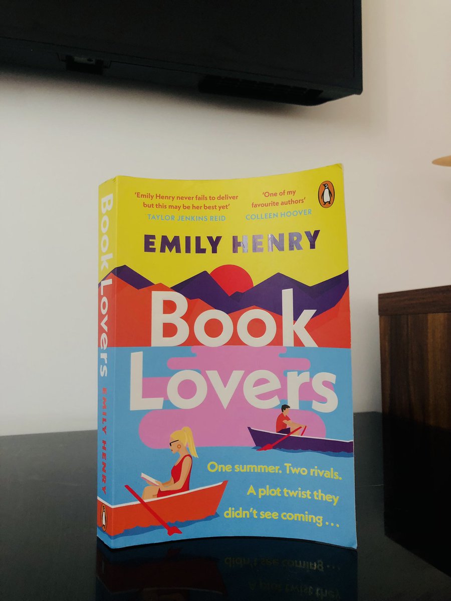 burningjournals's tweet photo. Book 10
Book Lovers by Emily Henry
@HTBrunch #Brunchbookchallenge #brunchbookchallenge2022 #Brunchbookchallenge https://t.co/BhJkEgoeYB