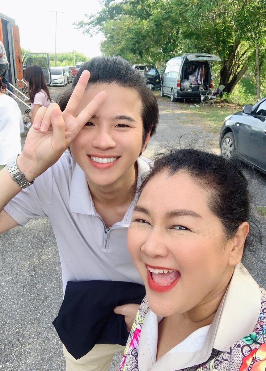 พาพี่แปลน @iplann  มาส่งกำลังใจค้าบบบบ ✌️✌️
#junkmailจดหมายที่ไม่ถูกเปิด 
#จดหมายจากครูอาร์ต 
#iplann 
#คนของแปลน 
#junkmailep14
20.15 คืนนี้ #ช่องthaipbsกดเลข3