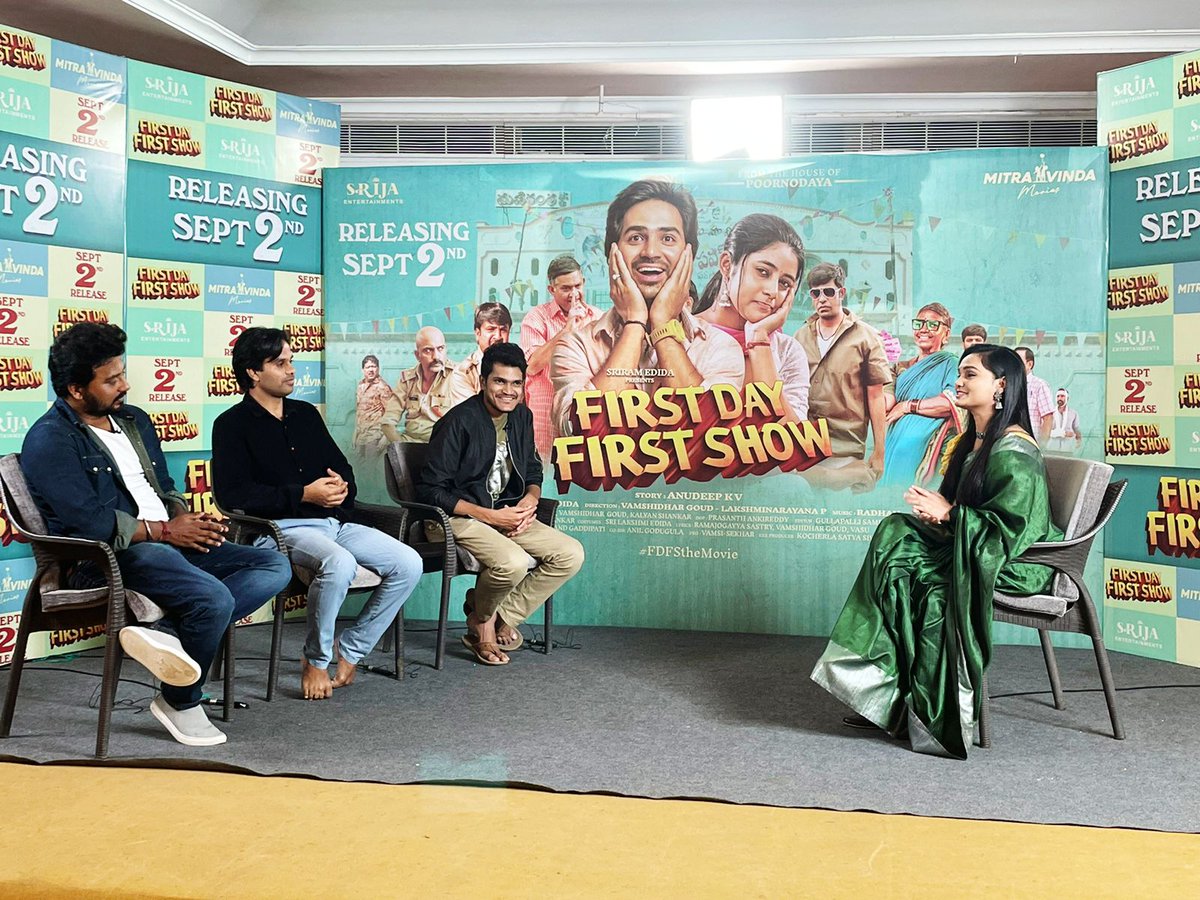 UrsVamsiShekar's tweet photo. #FirstDayFirstShow Directors  @Wamceee, @lnputtamchetty &amp; @anudeepfilm fun chitchat with @SakshiHDTV. 

Full interview Telecasts Soon 📺 

#FDFSFromSep2nd 
@Im_Srikanth_R @SanchitaBashu24 @radhanmusic @PoornodayaFilms @SrijaEnt @MitravindaFilms https://t.co/0o2ewAGtuz