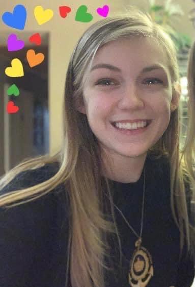 TaraPetito's tweet photo. Exactly one year ago our beautiful daughter was taken from us by the hands of another. We miss you so much our hearts hurt. Forever broken,forever missing you,forever we will love you.#thelightremains #domesticviolenceawareness #togetherwecan #GabbyPetito 
#spreadkindness https://t.co/JYJYwdCpEs