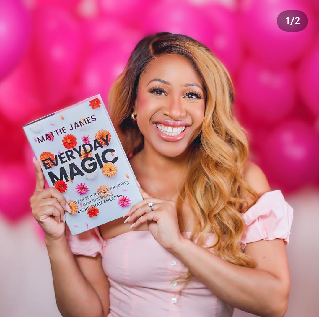 StyleByTendai's tweet photo. I remember when I discovered Mattieologie and her podcast at the time. My blog was blowing up locally, and a friend suggested another Black girl blogger that she thought was inspirational. I started following @themattiejames right there (cont'd) https://t.co/DeRqs7WYuO