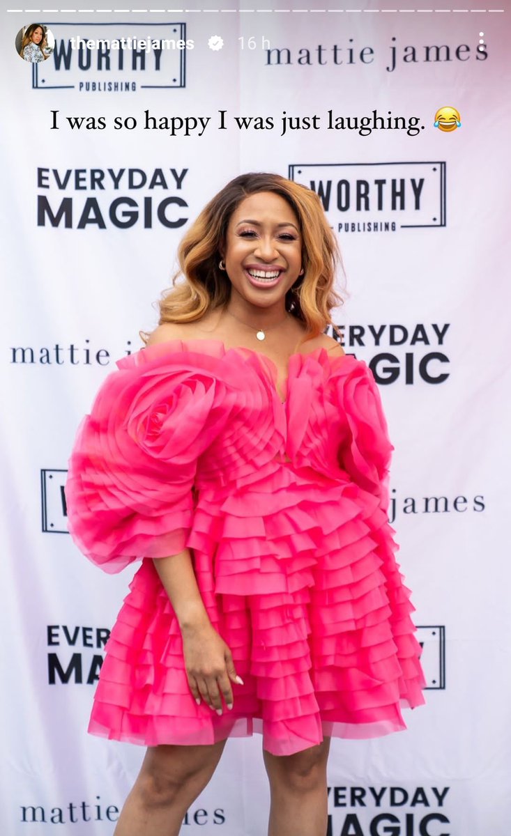 StyleByTendai's tweet photo. I remember when I discovered Mattieologie and her podcast at the time. My blog was blowing up locally, and a friend suggested another Black girl blogger that she thought was inspirational. I started following @themattiejames right there (cont'd) https://t.co/DeRqs7WYuO