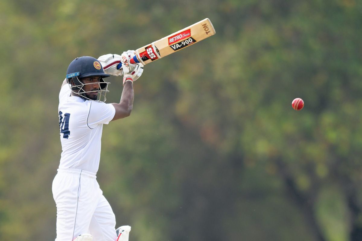 ThurunuJ's tweet photo. Youngest Sri Lankan π±π° player to score Triple Hundred in First Class Cricket
20y 255 days - Minod Bhanuka
22y 210 days - Kusal Perera
22y 351 days - NISHAN MADUSHKA ***
23y 356 days - Kithruwan Vithanage
24y 209 days - Ramesh Mendis
25y 49 days - Udara Jayasundera
#MajorClubs https://t.co/lJxarhNV59
