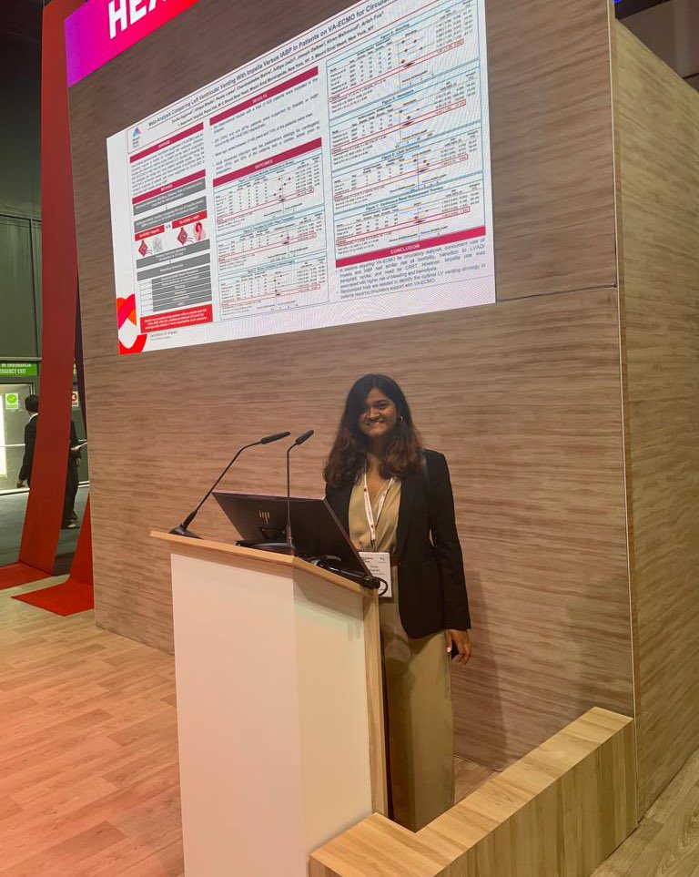 Lucky to have the opportunity to present at #ESC22 in Barcelona! Thanks to the moderators and attendees. #WIC <a href="/BeaumontCards/">William Beaumont Hospital - Cardiology Fellowship</a>