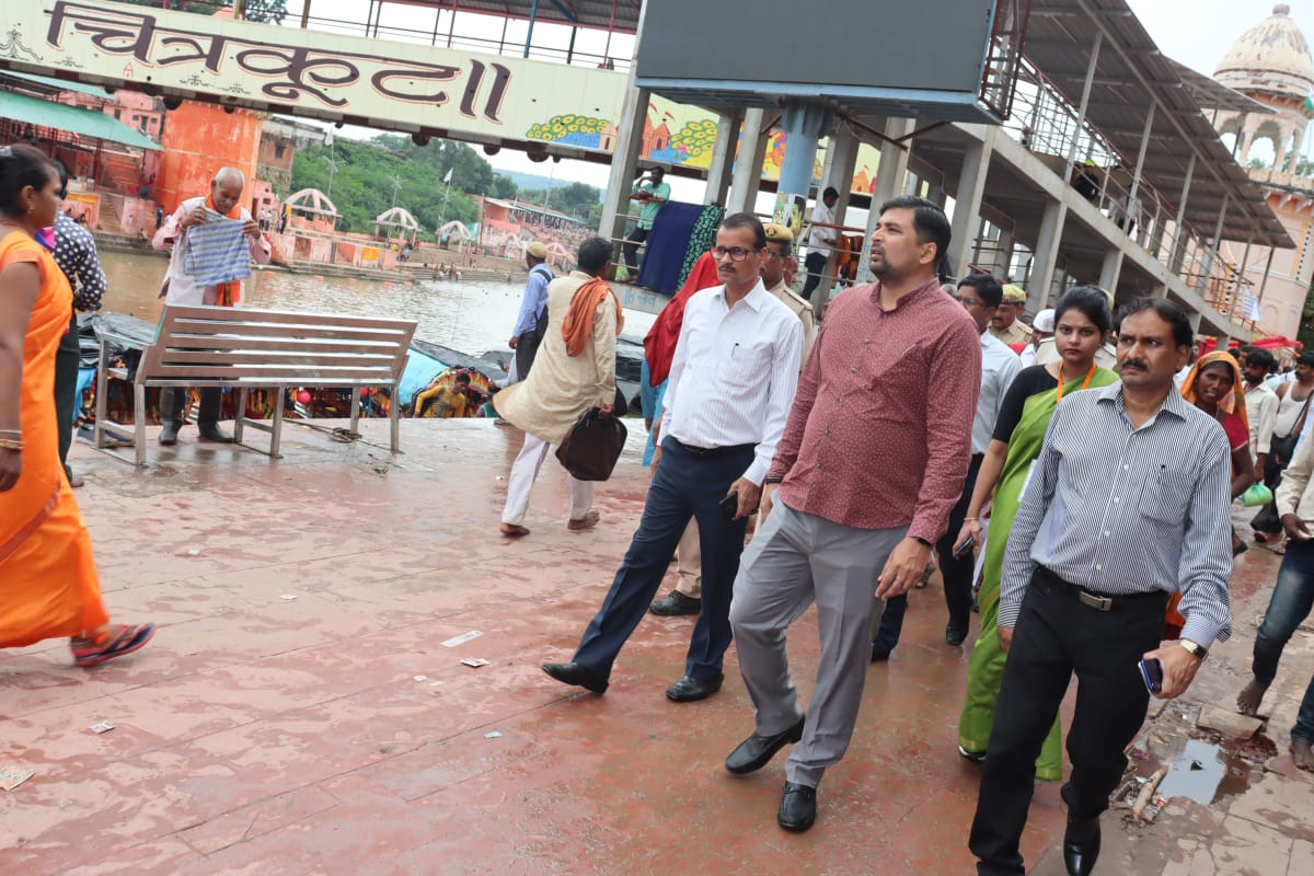DM Chitrakoot tweet media