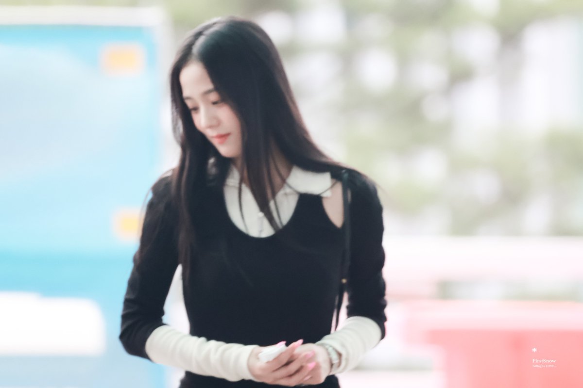 ғιrѕтѕnow❄️ tweet media