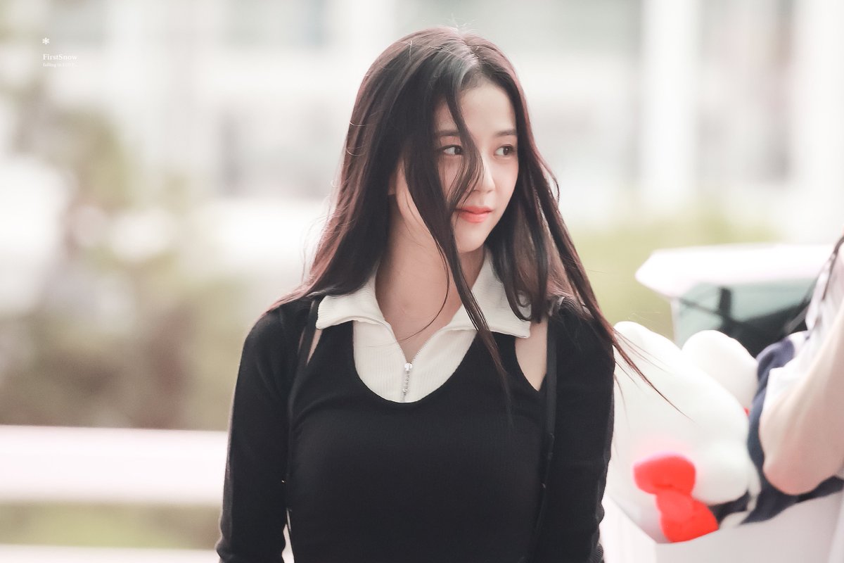 ғιrѕтѕnow❄️ tweet media