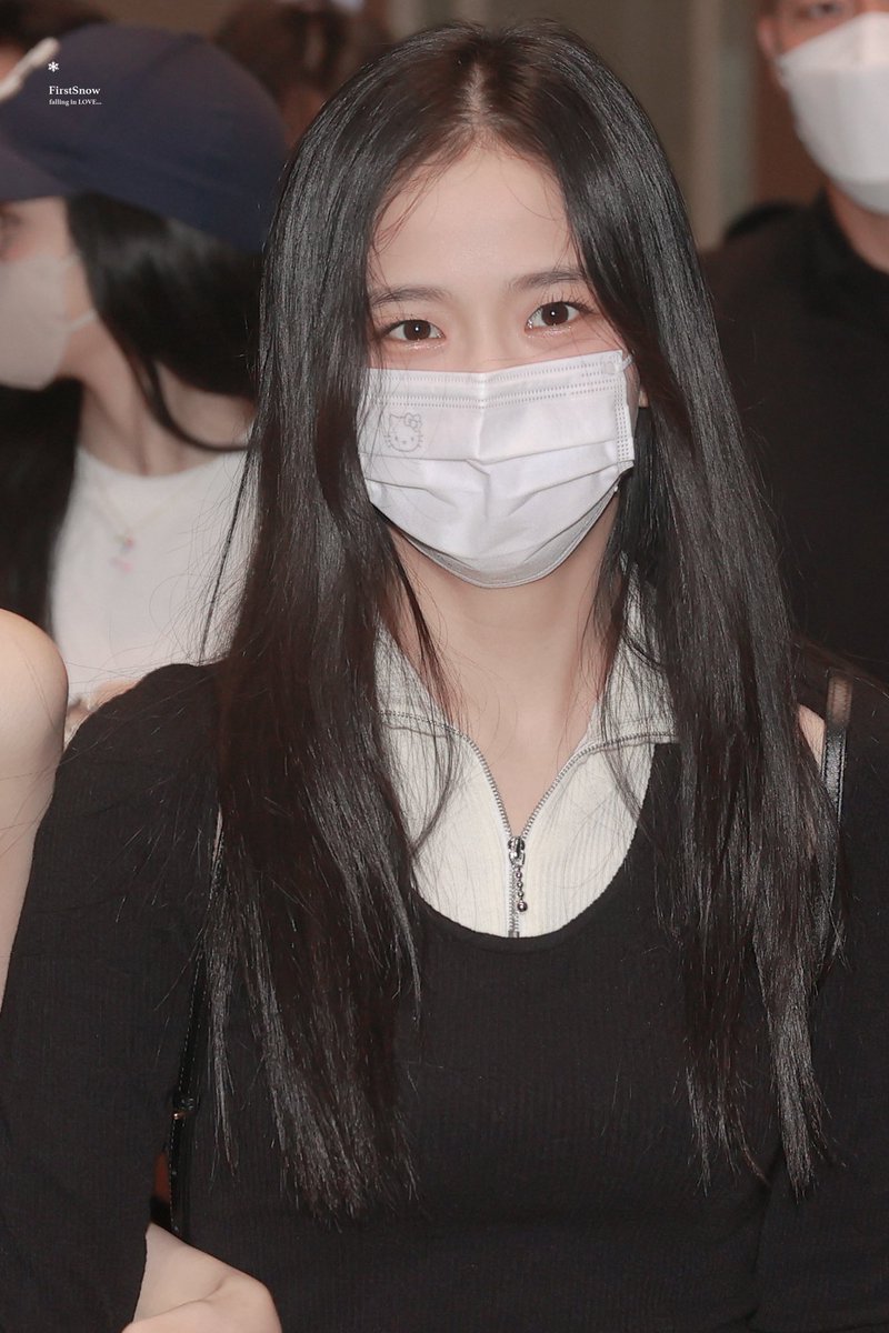 ғιrѕтѕnow❄️ tweet media