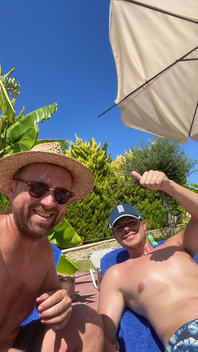 skiwinder's tweet photo. @bbctms sounding great in Crete with #philmedcalf Crete just like Manchester! https://t.co/UfPPSw0Iu8