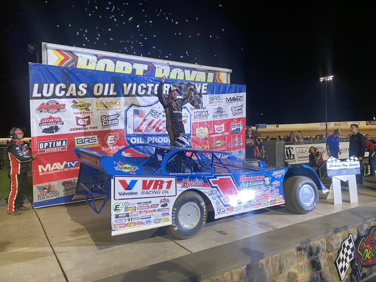 Rocket1_Racing's tweet photo. Made it to victory lane last night in the @lucasdirt 1st prelim race at Port Royal ๐๐๐๐
#OrderRocketToday #RocketStrikesAgain #XRWon https://t.co/CQdKz385gg