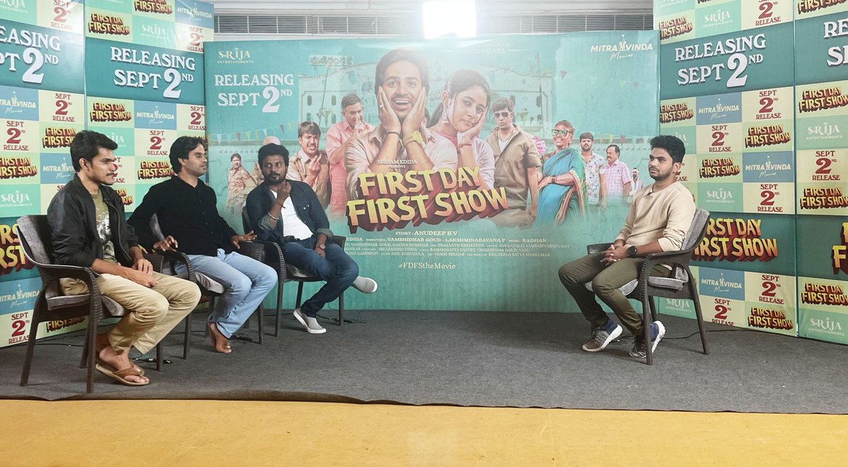 UrsVamsiShekar's tweet photo. Team #FirstDayFirstShow Director @anudeepfilm, @Wamceee &amp; @lnputtamchetty interview with @TV9Telugu. 

Full interview Telecasts Soon 📺 

#FDFSFromSep2nd 
@Im_Srikanth_R @SanchitaBashu24 @radhanmusic @PoornodayaFilms @SrijaEnt @MitravindaFilms https://t.co/JtuSLec4Ce