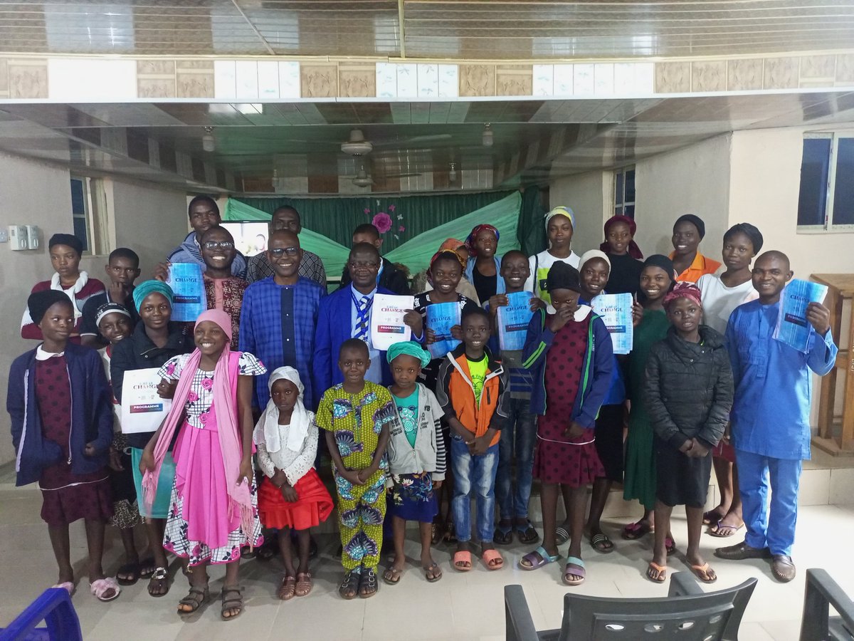 Ofodupraise's tweet photo. #greatchange
#impactacademywithkumuyi
#GCK
#DLconversations https://t.co/B36ZAdnItF