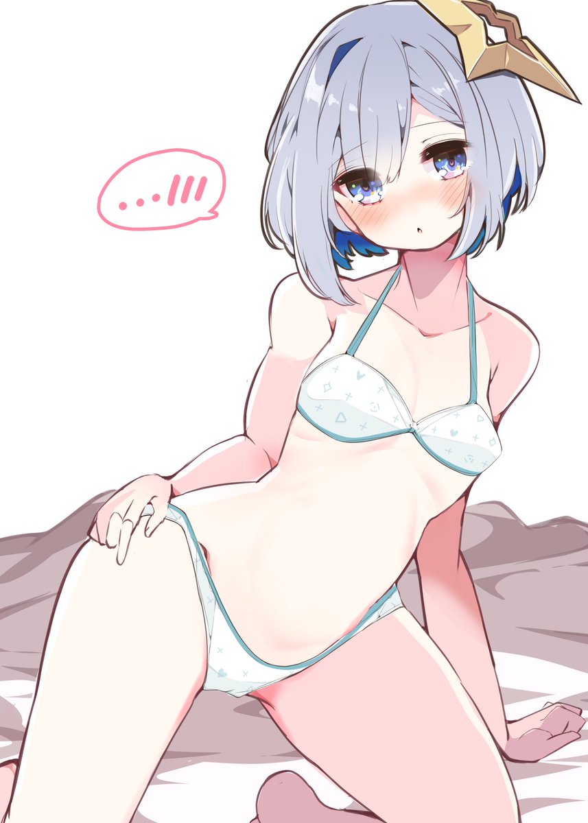 はだけた浴衣からの水着ってなんか良いよね
下着じゃ無いからえっちじゃないって建前の上で
見る方もみられる方も興奮するみたいな…

全部脱いだりぶっかけてる差分はfanboxで公開中
(リプにリンク) 