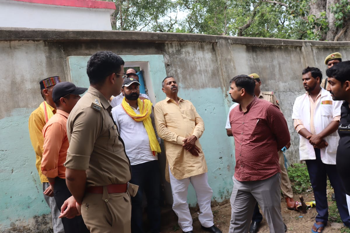 DM Chitrakoot tweet media