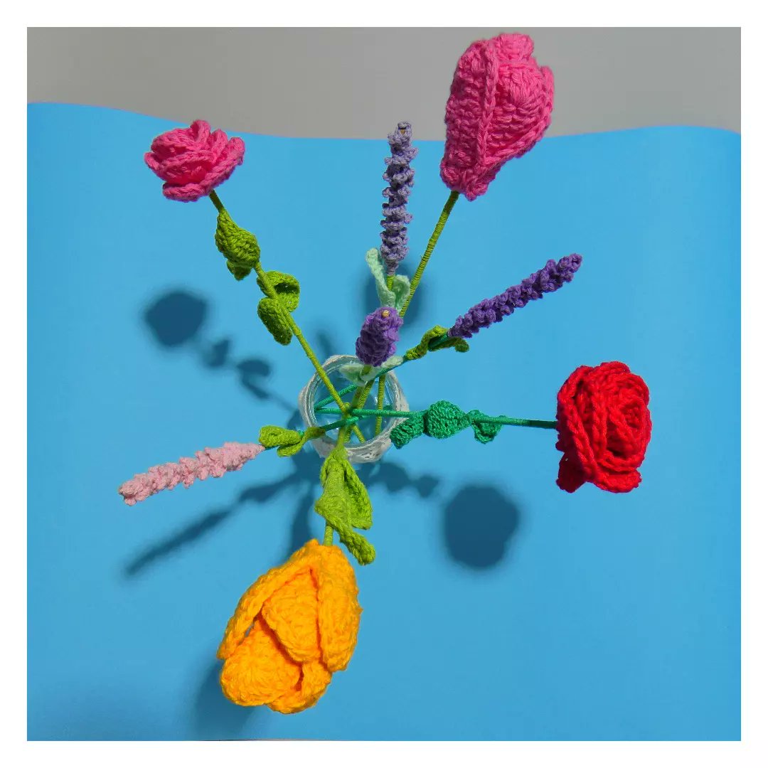 vicencia_ar's tweet photo. 🧶🧶🌷🌷🌹🎁🌺💝#flores #florestejidas #rosas #rosastejidas #lavandas #lavandastejidas #tejidosacrochet #crochet #tulipanes #tulipanestejidos 🌷🌹🌺💝🎁 https://t.co/GDHcJIj95N