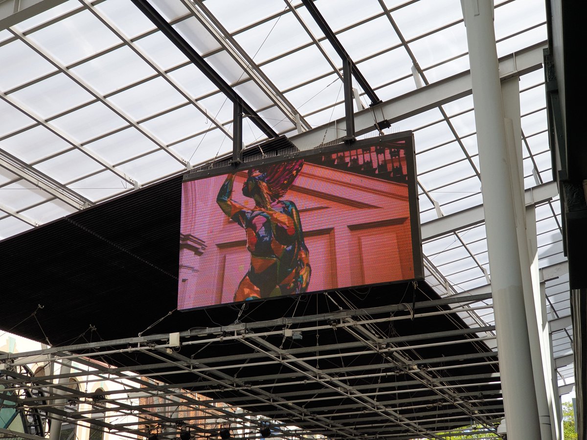 qldxrfestival's tweet photo. The ultra talented @x_rVb_x put together a spectacular 5 minute compilation of her work for today's Queen St Mall Big Screen Takeover!  It is mind-blowingly amazing! #reversebutcher #nfts #digitalart #augmentedreality #nft #qldxrfestival #brisbane https://t.co/yznJnwhLiI