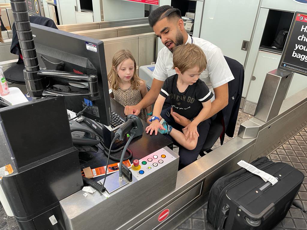 Thanks <a href="/British_Airways/">British Airways</a> for a brilliant start to our holiday. Peaceful T5, zero queues, great customer service and kid-friendly experience. 10/10.