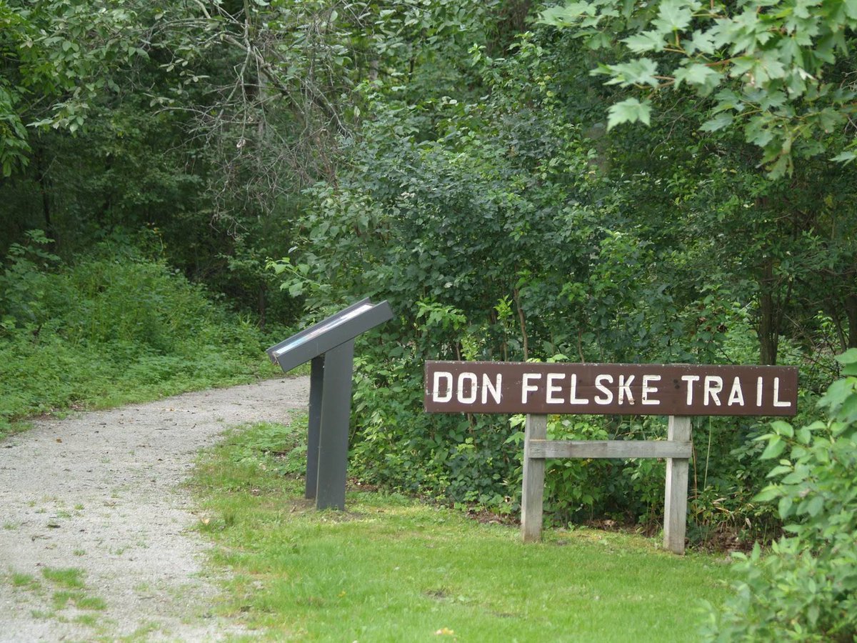 Pinconning_MI's tweet photo. Have you explored the Pinconning area? Read more about the trails in Pinconning and other summer recreation- https://t.co/zCarZvGVMN

#pinconningmi #sunriseside #pinconningmi #sunriseside #naturetrails #naturewalk #goforawalk #MItrails #MInaturetrails https://t.co/rtfwwNu9Rb
