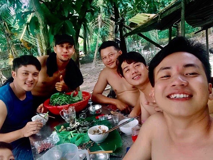 boykutect1993's tweet photo. Ae ta vui https://t.co/Mmq3dnkE7n
