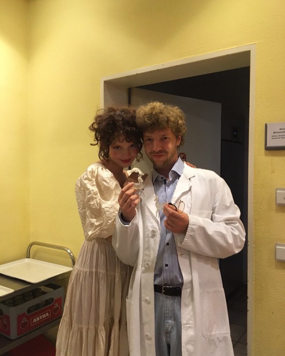 Beautiful <a href="/lcawmusic/">L C A W</a> on set for our new music video “Heart of Glass” ✨❣️ 

youtu.be/l3Q3GtHzDWQ