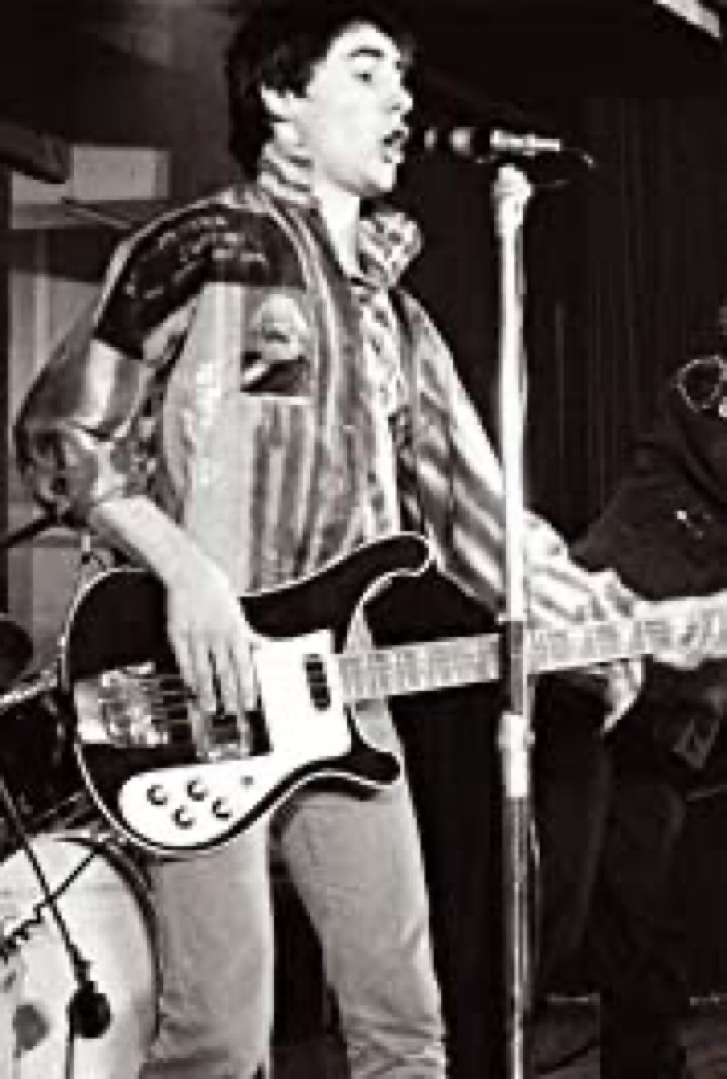 Happy 66th birthday to original Sex Pistols bassist Glen Matlock!  