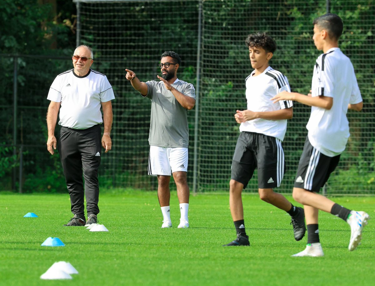 MahdAcademy's tweet photo. 📸⚽️ https://t.co/DhPOGX1oJm