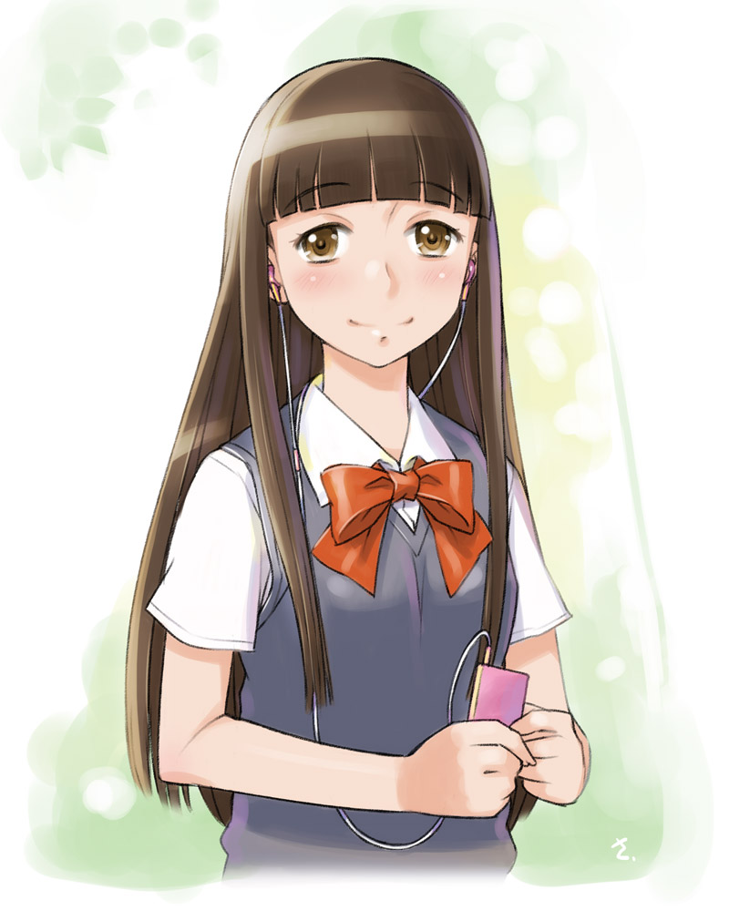 #夏休みはフォロワーさんが増えるらしい 
この夏は仕事以外では非実在女学生と実在レイヤーしか描いてない。 