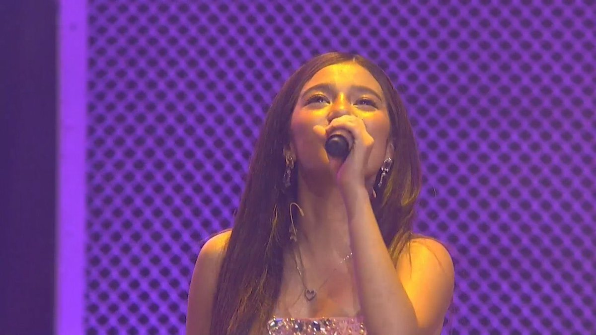 bellelieversofc's tweet photo. .@donnypangilinan and @bellemariano02 performed Belle Mariano’s “Sigurado”,”Kahit Na, Kahit Pa”, and “Closer” at #HIHAllAccessConcert! ♥️

DONBELLE PHIHNOMENALConcert

#DONNYnatingTheBigDome
#BELLElazingTheBigDome
#BelleMariano https://t.co/MVEntznp06