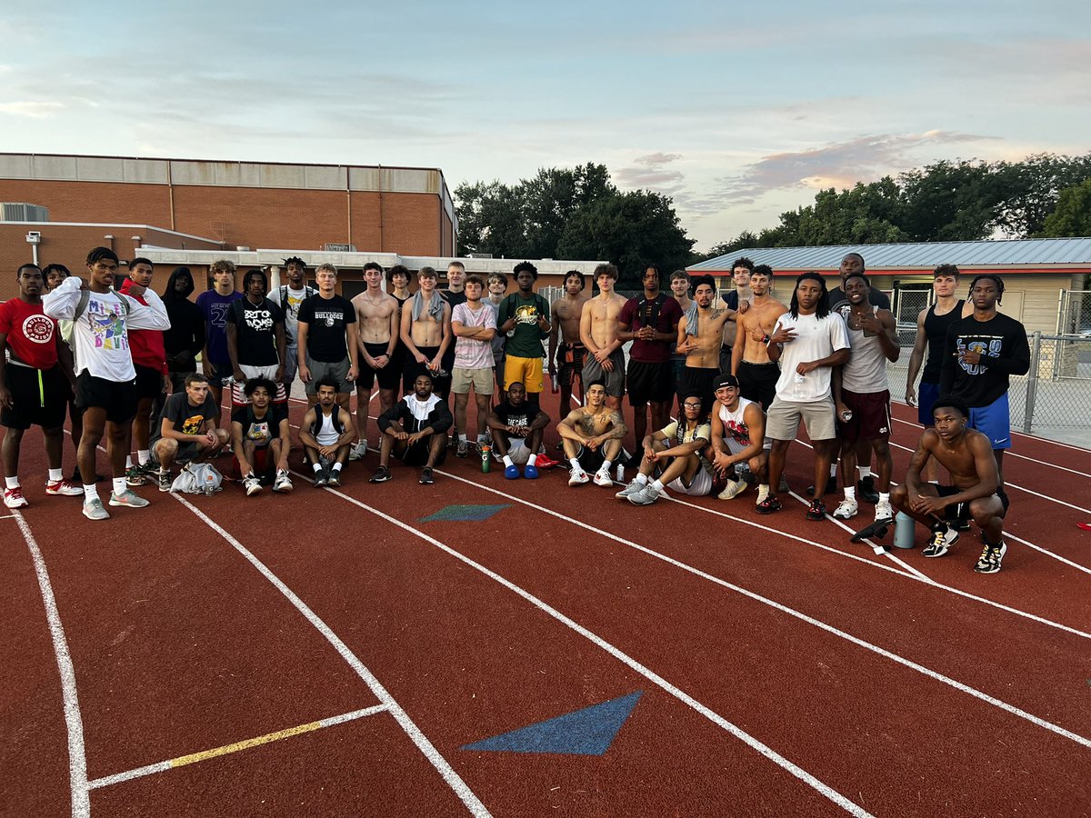 Guys got it done today! #TimeMile #BulldogPride