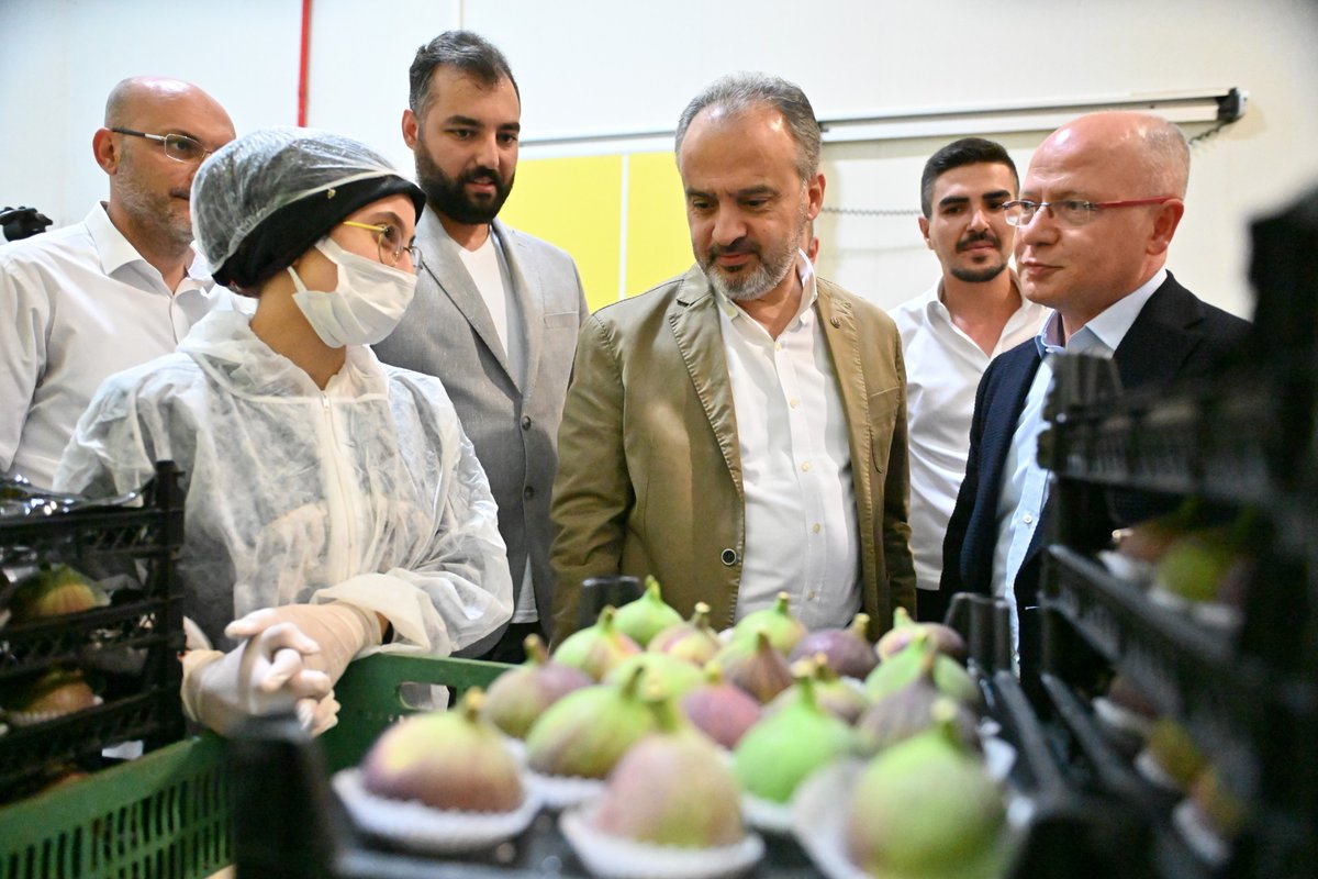 👩‍🌾İncir üreticisine can suyu 
 #Haber Hattı <a href="/hhcomtr/">Haber Hattı</a> aracılığıyla #Bursa

Haberin devamı için➡️ bit.ly/3CSbznd