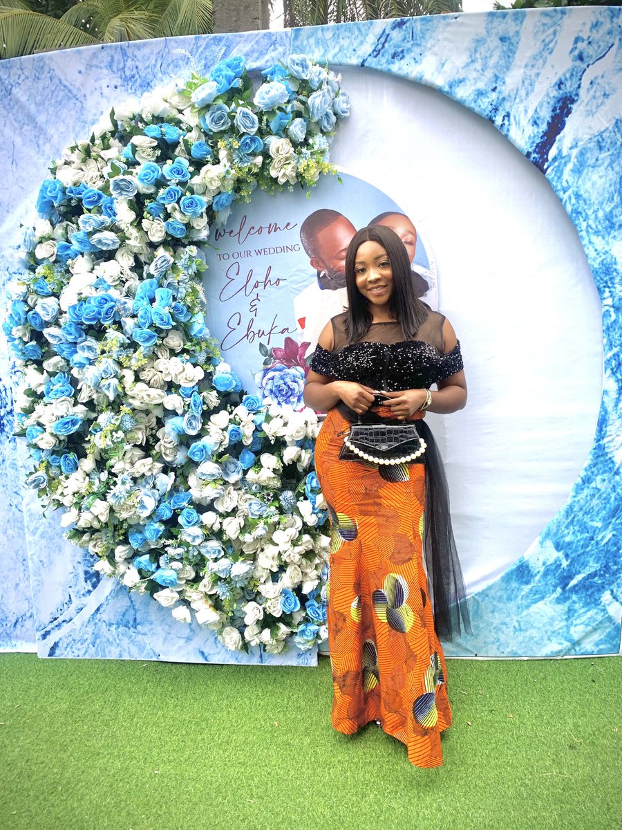 IdenalaEssy's tweet photo. How I showed up to my childhood sweetheart’s wedding….
First wedding of the year!
First post on Twitter..
New here…hi there!🙋🏼♀️
#marriage
#eechoke22
#firstweddingoftheyear
#firstpost #firsttime . https://t.co/nSVAiLBq2y