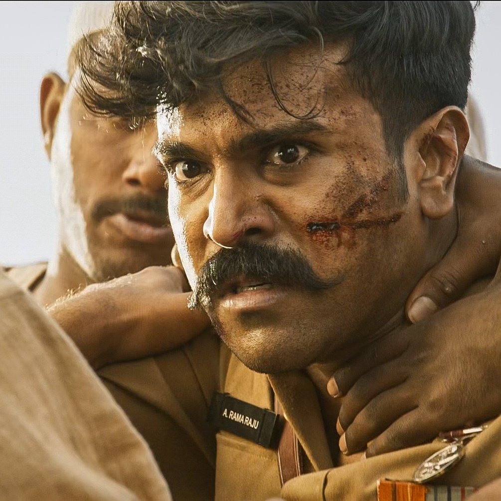 IndianBoxfice's tweet photo. Who is the best actor in Tollywood ? 

      RT #RamCharan             Like #JrNTR https://t.co/eUS82Xgu29