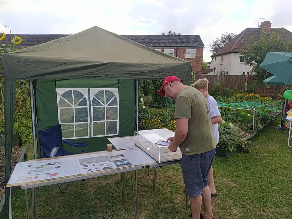 DevizesAssizes's tweet image. At the Waiblingen Way Community Garden Summer Fair to talk to people about our plans to restore the building as a community hub and new home for the @WiltshireMuseum. Tasty BBQ and tomatoes from the garden.