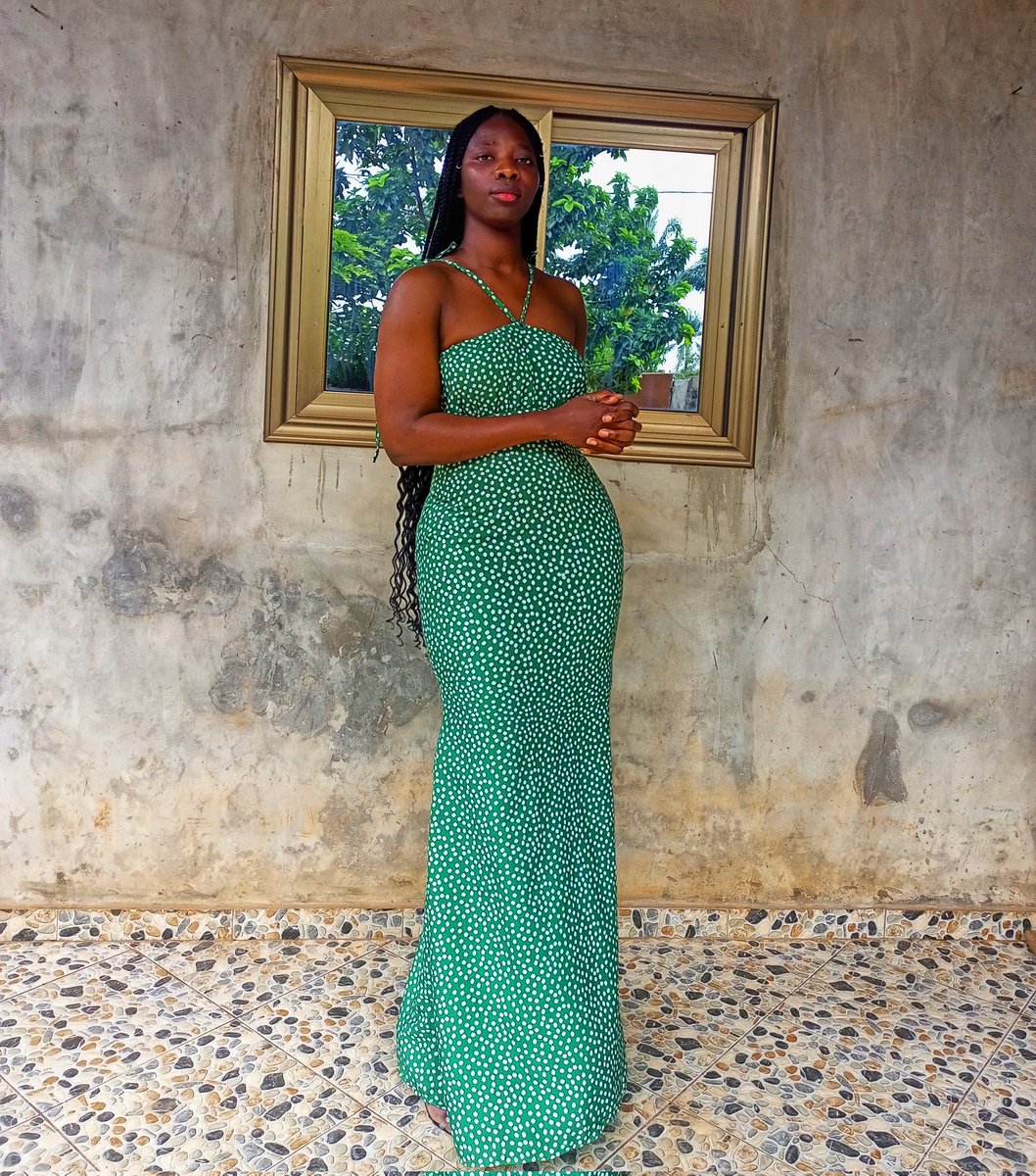 KMedegnonmi's tweet photo. Moi dans toute ma splendeur 💚🥱 https://t.co/G1QchbtWl7