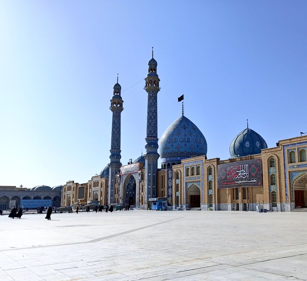 HussainkeAzadar's tweet photo. O Allah, (please) relieve this community from the (current) grief through presenting him and expedite his advent for us. May Allāh Subhana Wa'taala Hasten The Reappearance of Imam Mahdi AJTF امين 🤲♥️

📚Dua Ahd https://t.co/joetgrq4ZK