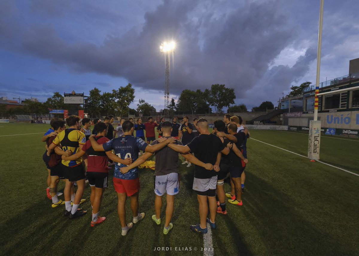 🔋 Seguim creixent entrenament a entrenament! 📶🔥

🏉 2ª setmana de pretemporada completada. ✅

📸 <a href="/JordiE64/">Jordi Elias</a> 

#FerroSantBoi