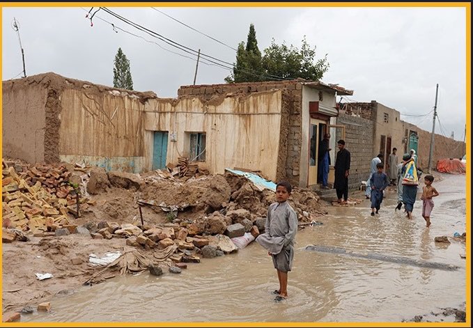 AdilShe12's tweet photo. @CAREPakistan_  is responding to the flood emergency in Pakistan and delivering lifesaving humanitarian assistance. Our highest priority is to address the needs of affected women, girls, children and persons with special needs. #floodsinPakistan #CareInternational #CarePakistan https://t.co/ethYaxPWli