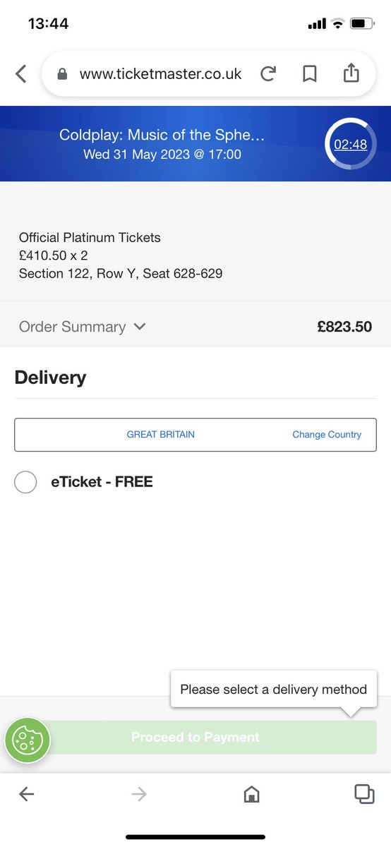 nicforster79's tweet photo. @coldplay at 17 would you be able to afford to go watch your favourite band at these prices? No hate ❤️but are you aware of the selling of your tickets ? @TicketmasterUK had none left after so many fans queuing for hours. Today they found some more!#caniplaytambourinefortickets https://t.co/eKtIvKYVwA