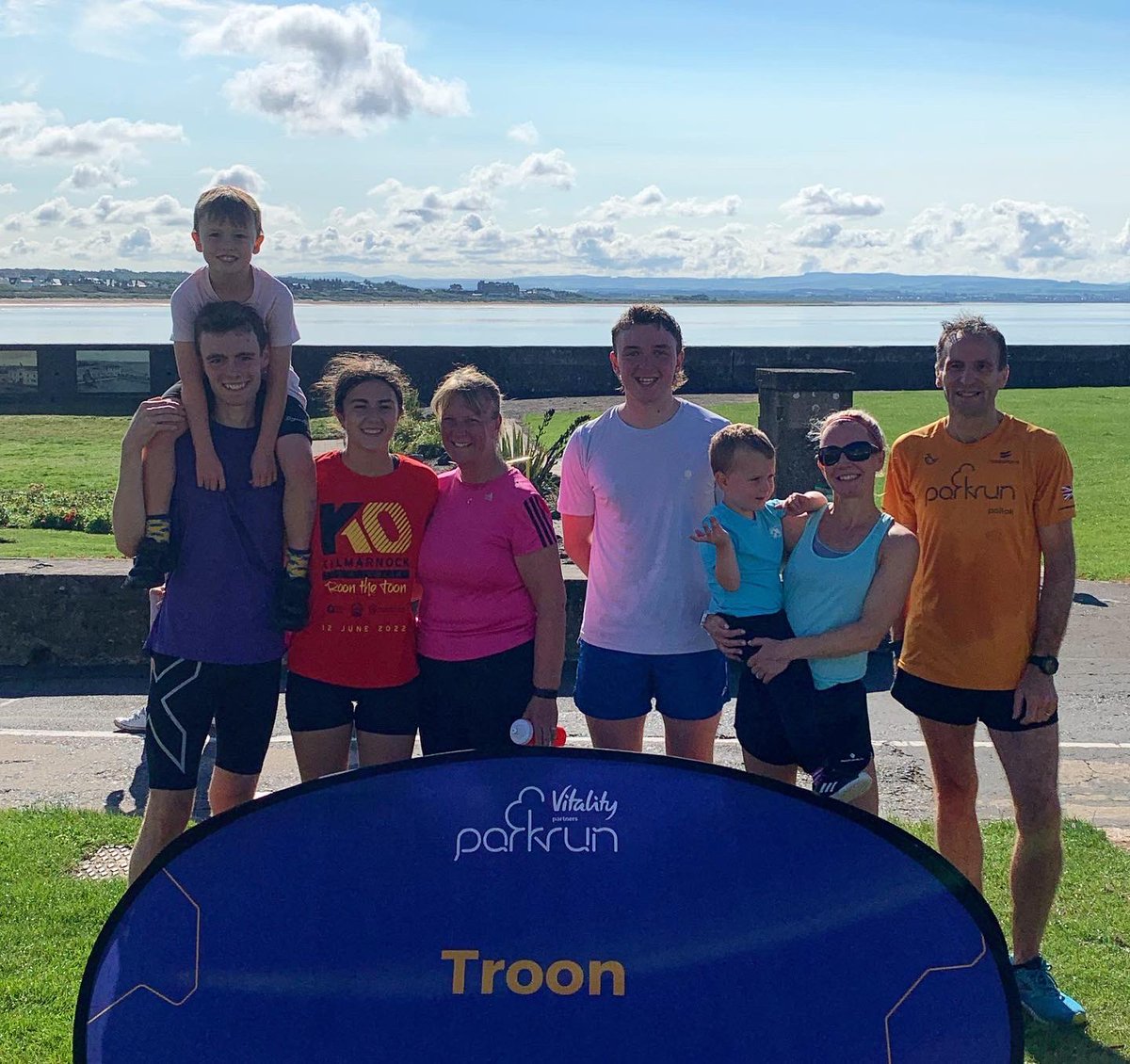 KierenAAFC's tweet photo. 4 years ago today, I had a heart-attack out running.
Today, I was celebrating my 50th @parkrunUK in glorious conditions in Troon with friends and family! ๐๐๐ปโโ๏ธ
#StillBeating https://t.co/lwBeofBTpB