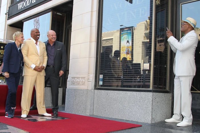 IAmSteveHarvey tweet picture