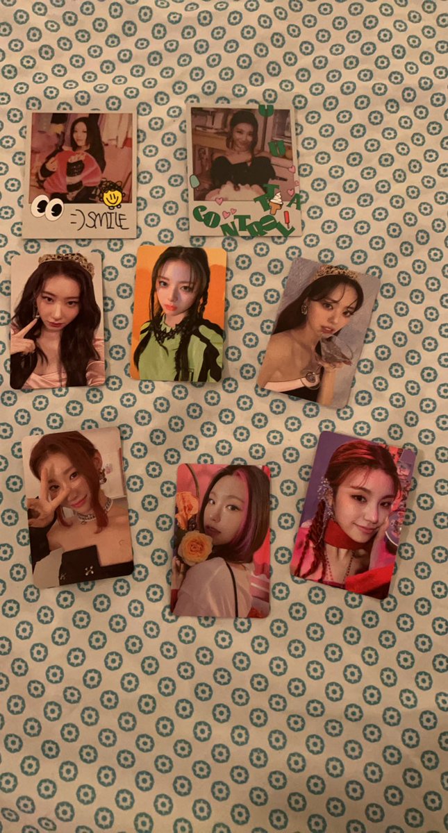 Also Midzy’s 

I’m trading any of these!

have: pictured
want: any Lia PCs! or if you want to swap a yeji, chaer &amp; yuna pc with one of these for another pc of them is also allowed!

🪐it will be mailed in a bubble mailer from the post office along with a stamp

Dm me or comment!