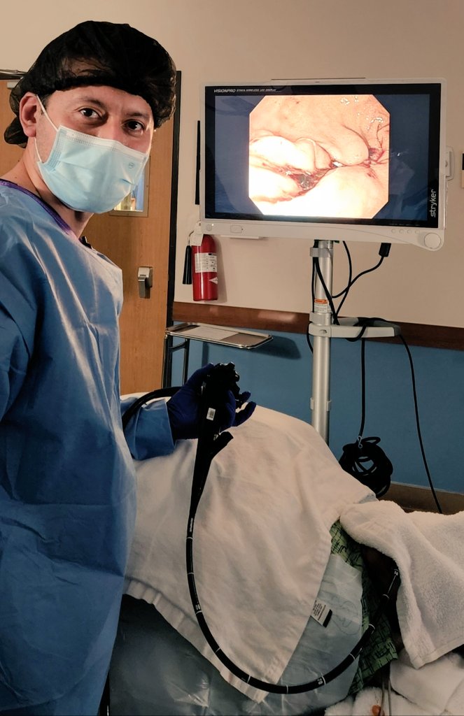 GIDrDon's tweet photo. Left picture is how we started. Right picture is how we ended. #endoscopicsleevegastroplasty #realpatients #realresults #cureobesity #GITwitter #MedTwitter https://t.co/rYGxjTiX8J https://t.co/DHPTgC5uuU