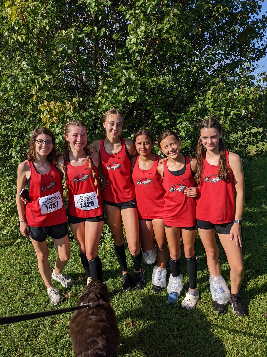 WestwoodXC's tweet photo. First meet of the year for the Redhawks! Boys and girls both came in 3rd out of 16 teams at the Battle of Camden. @WHS_Redhawks @WHSRedhawks @KoachKnight https://t.co/RMnoEvlPFt