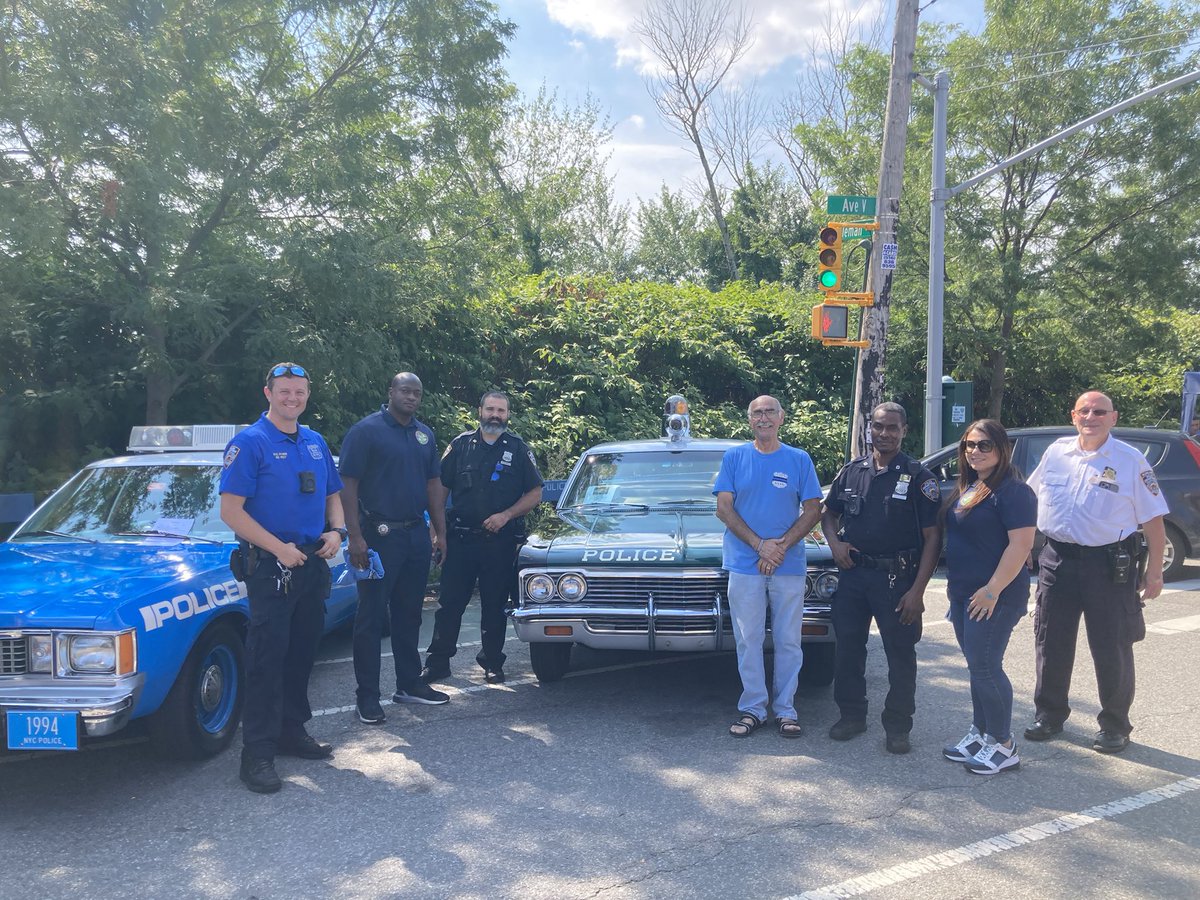 NYPD63Pct's tweet photo. A beautiful day in #MarinePark #Brooklyn for the Fallen Heroes Car Show https://t.co/4e26PJH0KQ