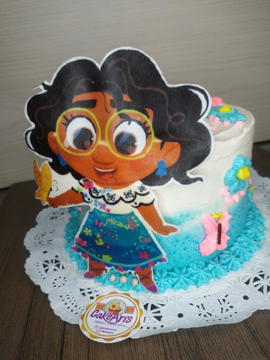 CakeAris's tweet photo. Súper feliz sábado 💓

#FelizSabado #Encanto #Delicioso #27Agosto #27Agos #caraccident #cumpleanos #Venezuela #Caracas https://t.co/joI67Nw3DU