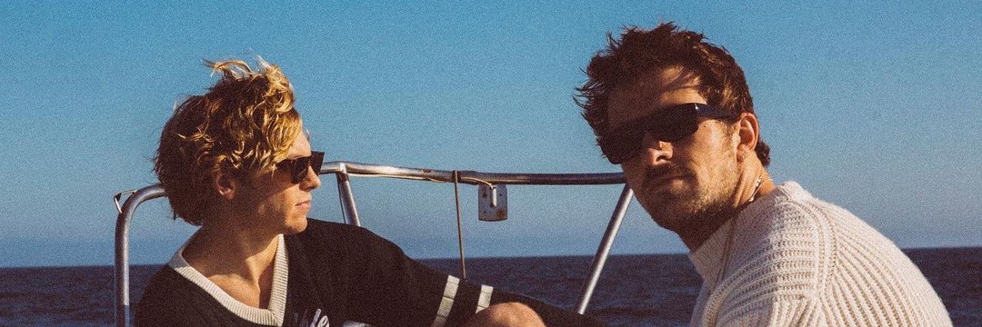 tdrlynchlyrics's tweet photo. ⌕. packs: fixa e igual para todos 
lines ímpares: #ROSS
lines pares: #ROCKY https://t.co/CndB2y0zOQ