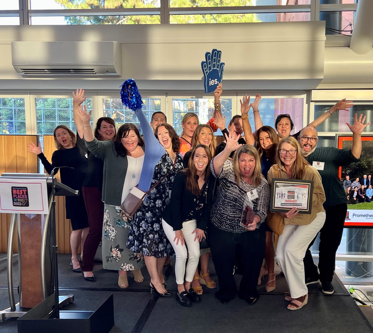 DanielleItani's tweet photo. @InnovativeES was named a Top 100 #BestPlacestoWork 2022 winner by @SDbusiness. Team #IES had a great time celebrating this amazing achievement at the awards ceremony. Thank you #SDBJ and congrats to all the winners! #IES #SanDiego https://t.co/HpQ2rhgxwE