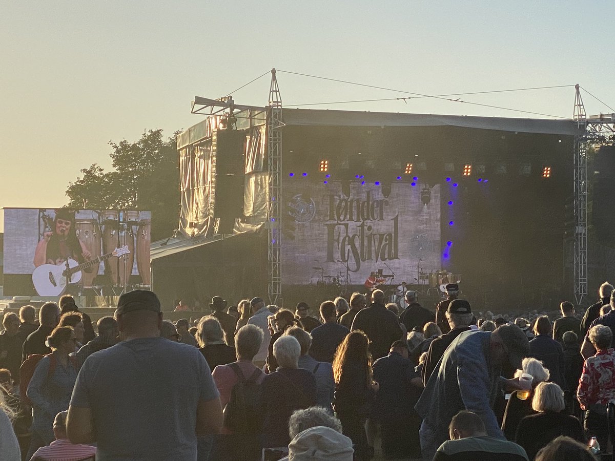 Vinkelmule's tweet photo. We have been looking so much forward to your concert at @TonderFestival @tamineilson We have missed you #tonder #tonderfestival #TF22 https://t.co/KqJ4wIIYiA
