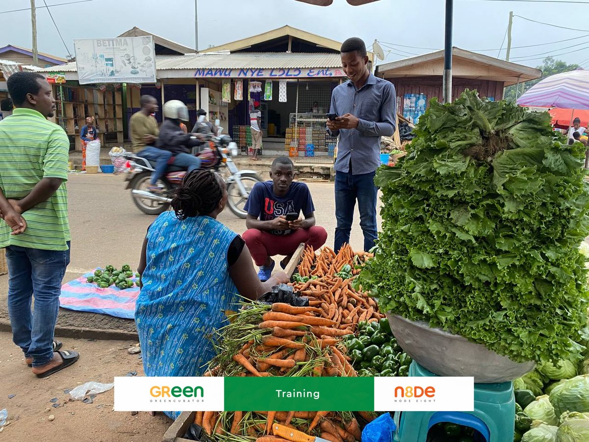 NodeEight's tweet image. 1/4
It&apos;s 3 weeks already… We are Getting Our Hands Dirty to put Food in Yours.
Here are the highlights of the first cohort of #Greencubator:

The first week was spent by the greencubatees clearing, plowing, testing the soil, &amp;amp; other farming-related tasks on their assigned