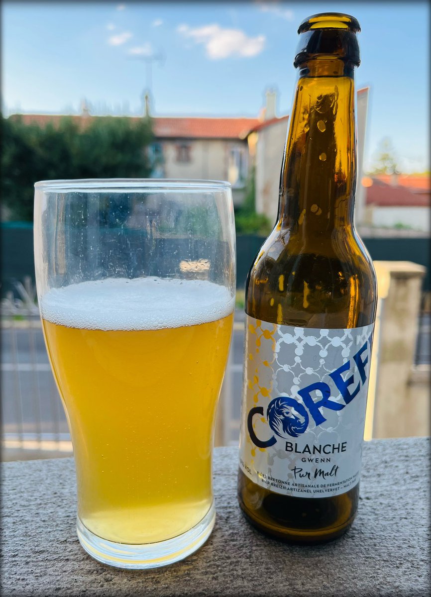 Heracles_11's tweet photo. #Craftbeer #Coreff #Blanche https://t.co/6Ndw1gP90P